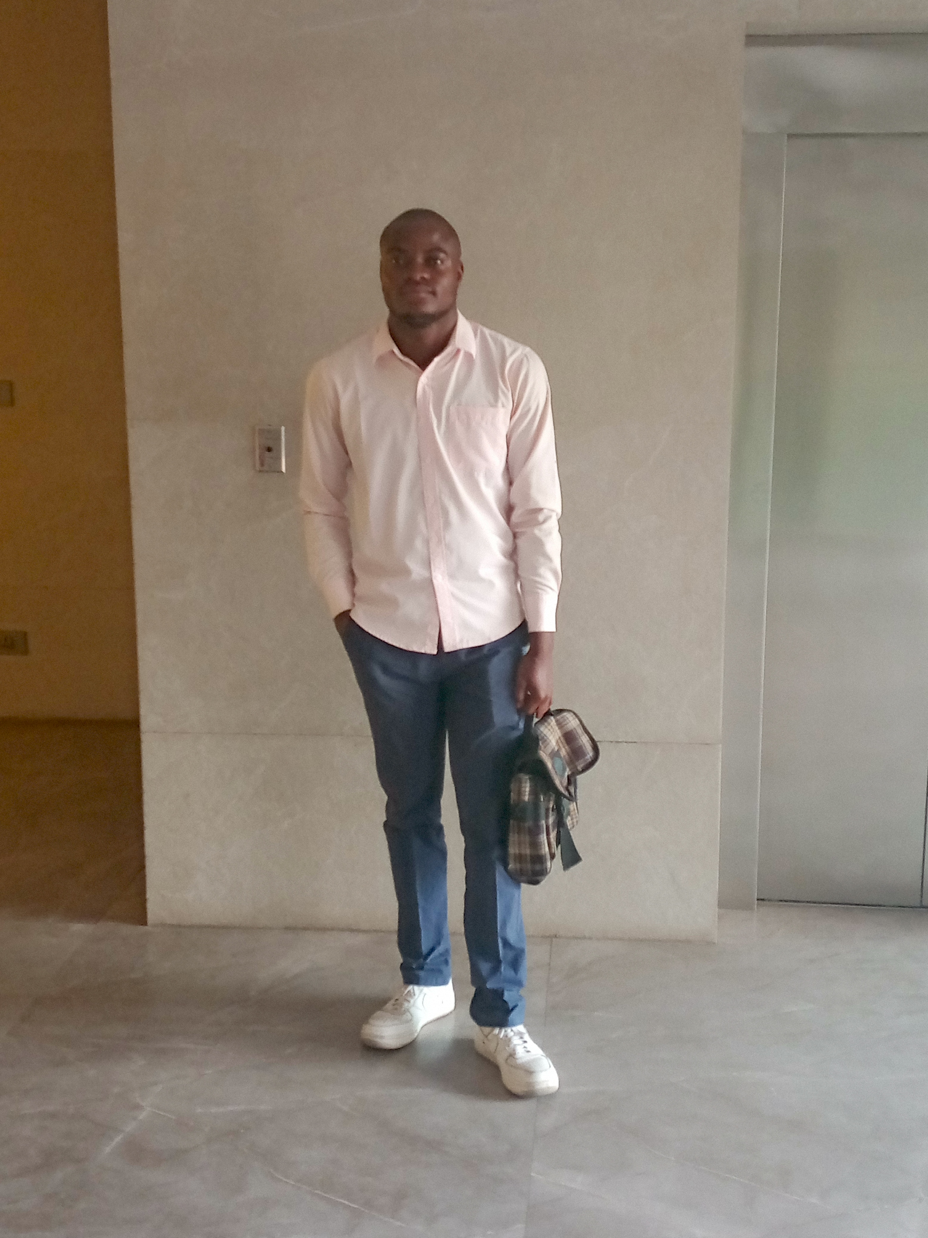 Budibukole Adolphe